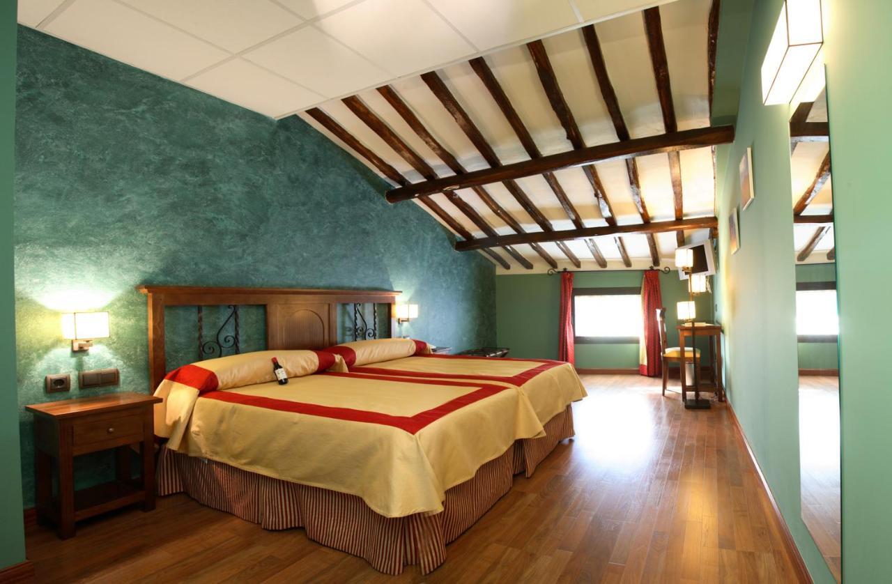 Hotel Duques De Nájera Eksteriør bilde